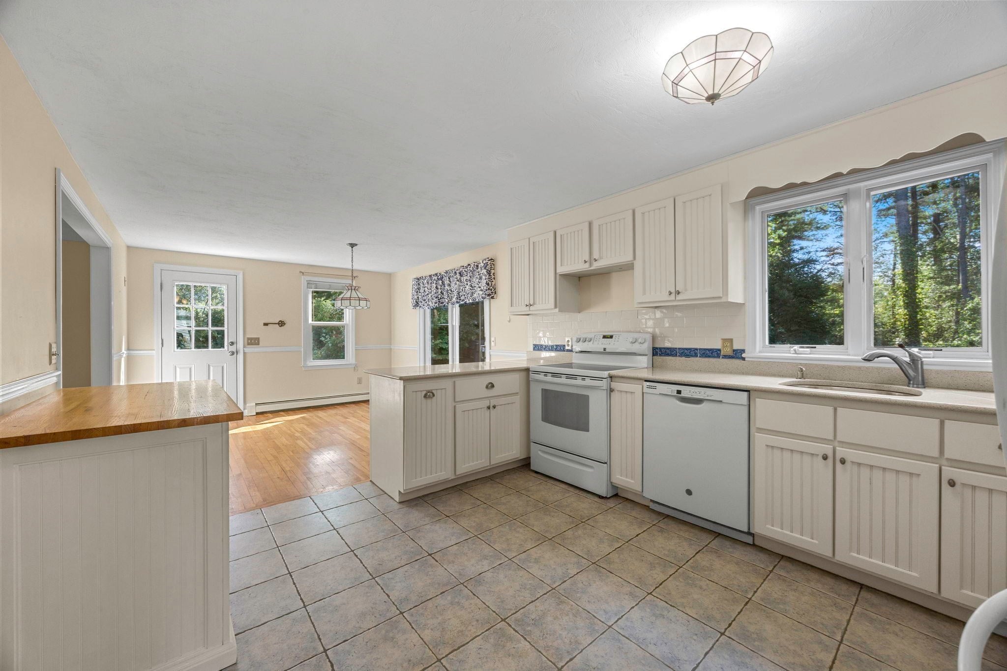 14 Jeannes Way, Sandwich, MA, 14 Jeannes Way, Sandwich, MA Photo #9