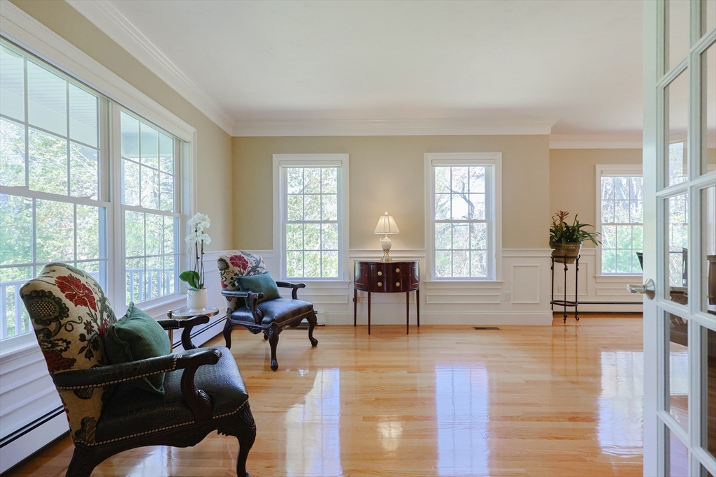 4 Berkeley Dr