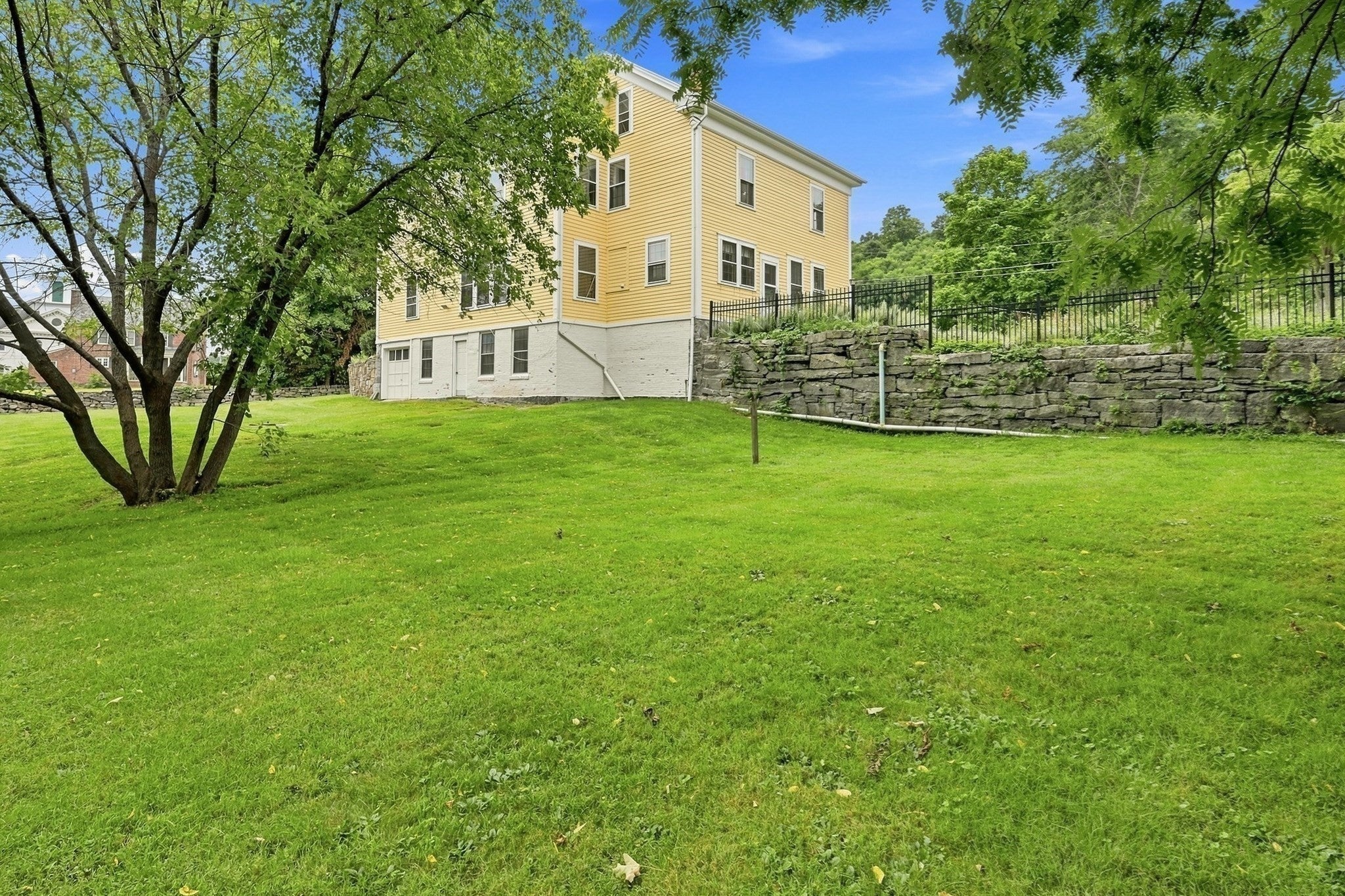 11 High St, Monson, MA, 11 High St, Monson, MA Photo #39