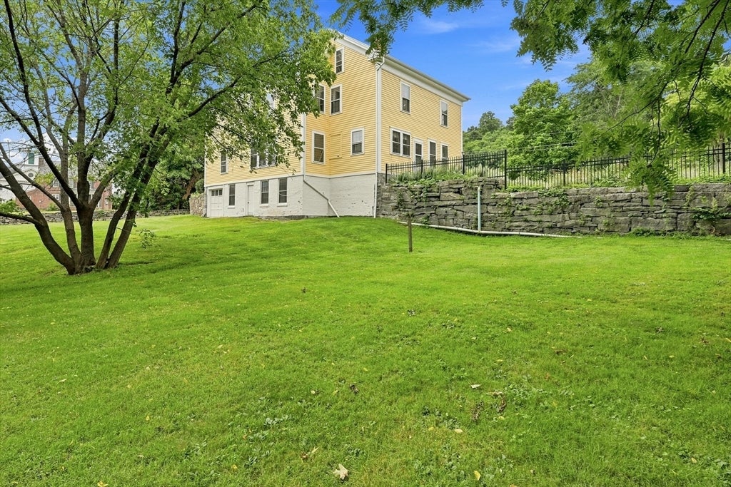11 High St, Monson, MA, 11 High St, Monson, MA Photo #37