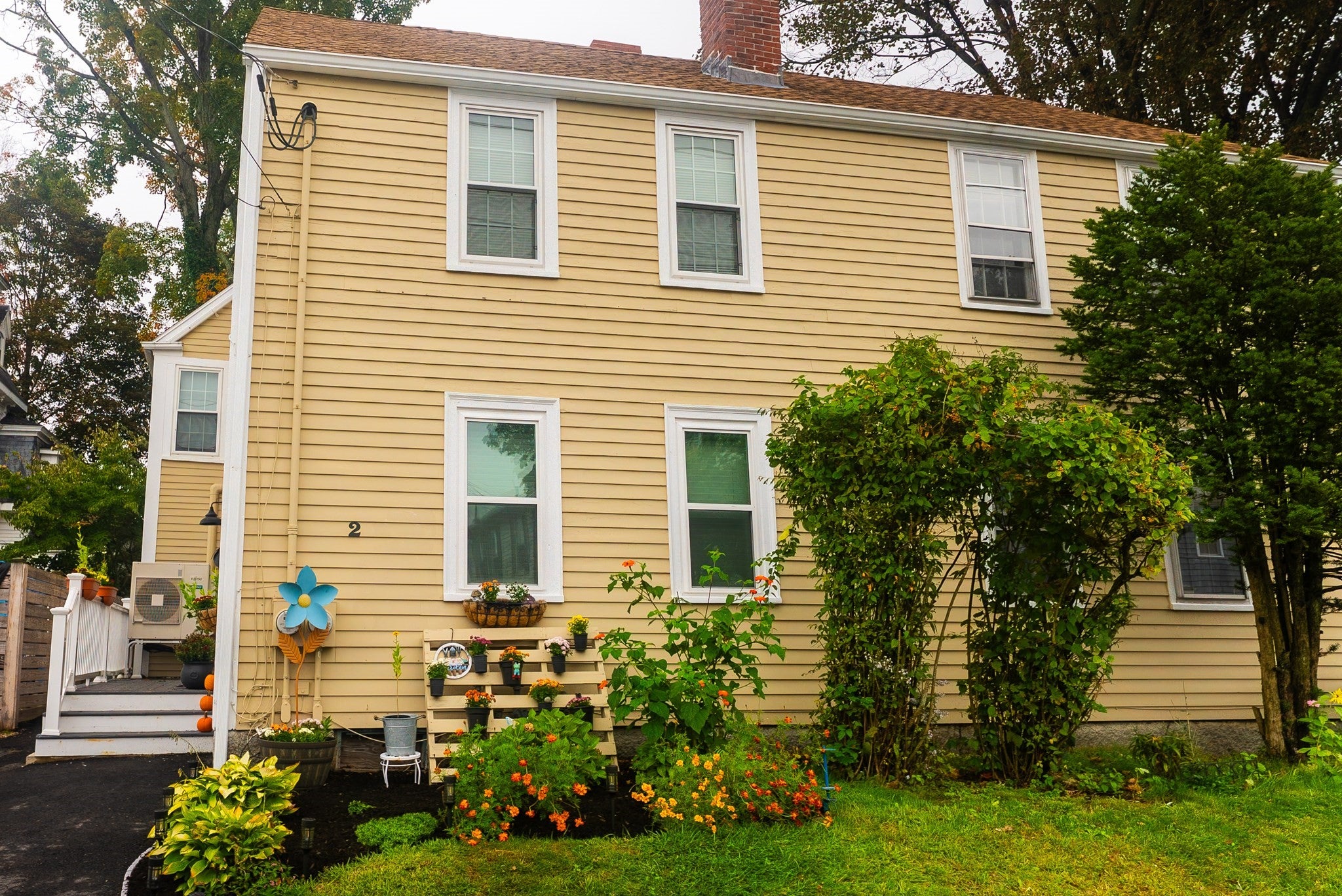 2 Washington St #2, Amesbury, MA Photo #2