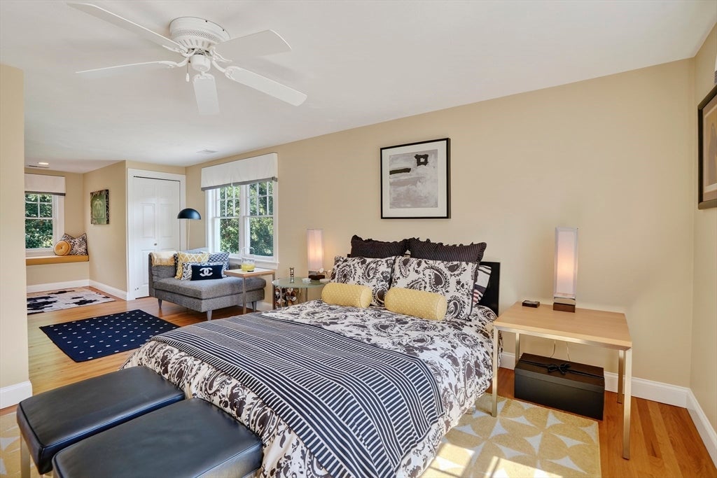8 Woodhaven Dr, Edgartown, MA Photo #19