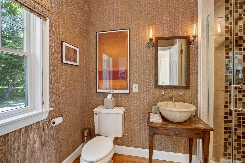 8 Woodhaven Dr, Edgartown, MA Photo #6
