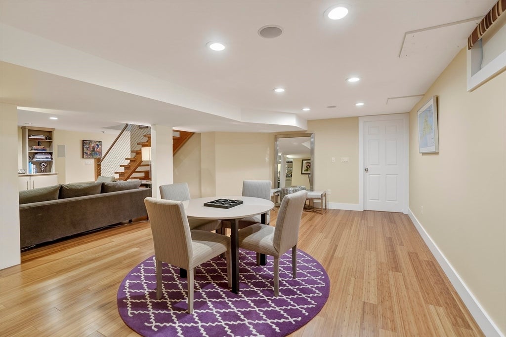 8 Woodhaven Dr, Edgartown, MA Photo #27