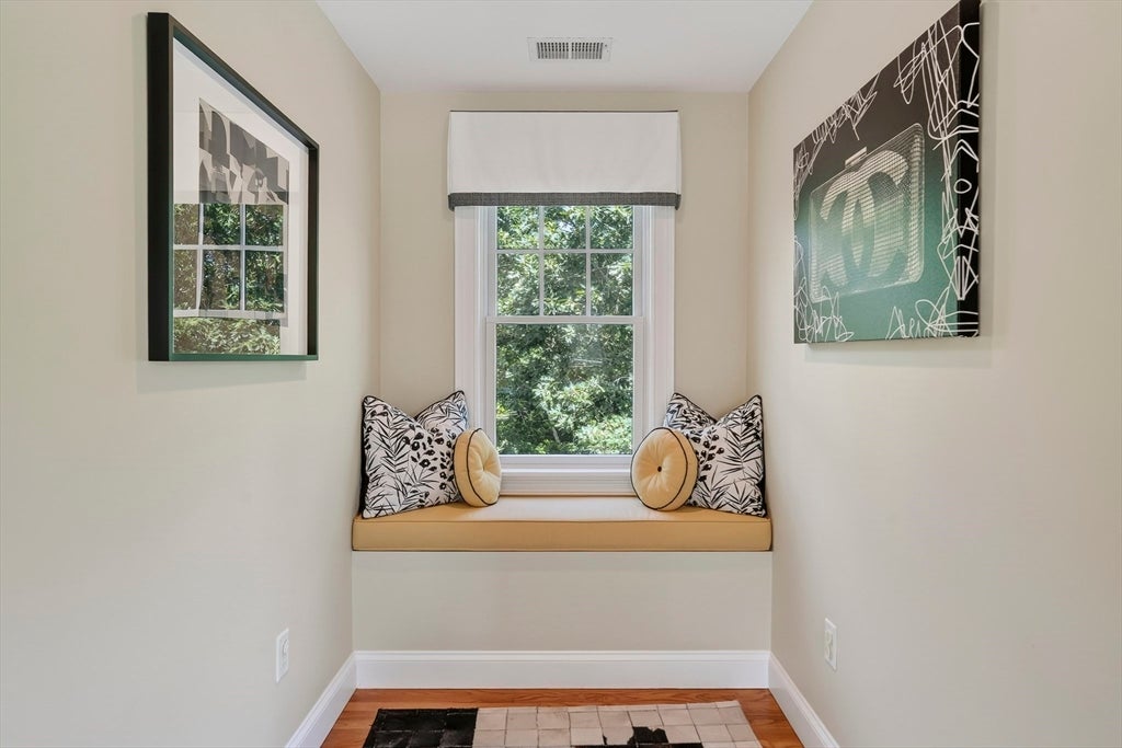 8 Woodhaven Dr, Edgartown, MA Photo #21