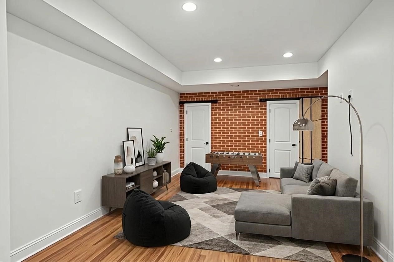 613 Pleasant St, Belmont, MA, 613 Pleasant St, Belmont, MA Photo #24