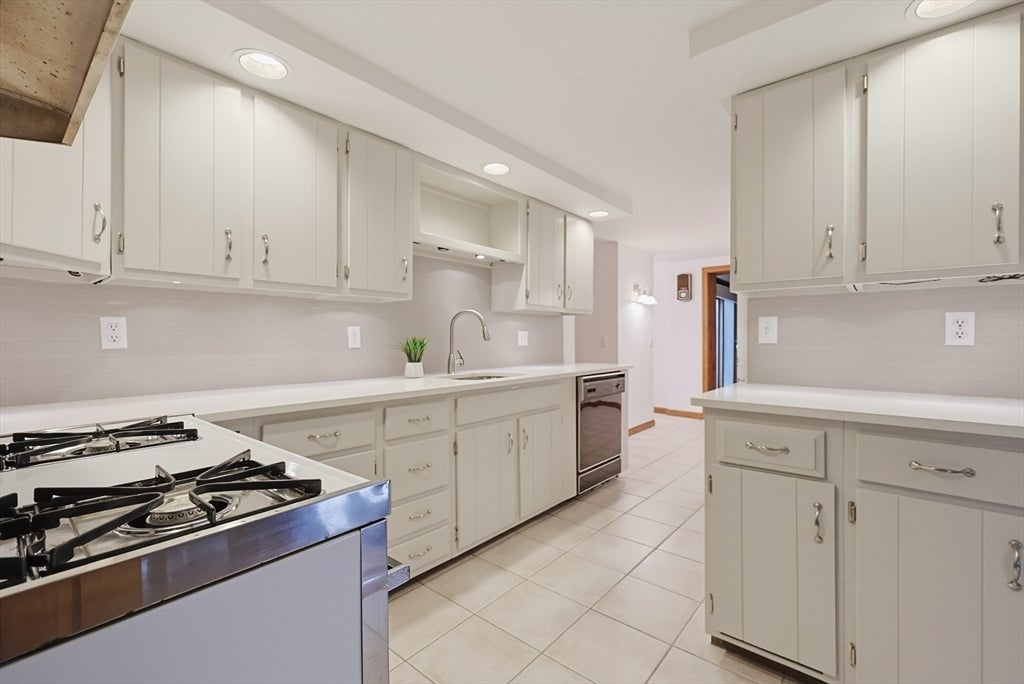 15 Fiske Street, Natick, MA, 15 Fiske Street, Natick, MA Photo #13