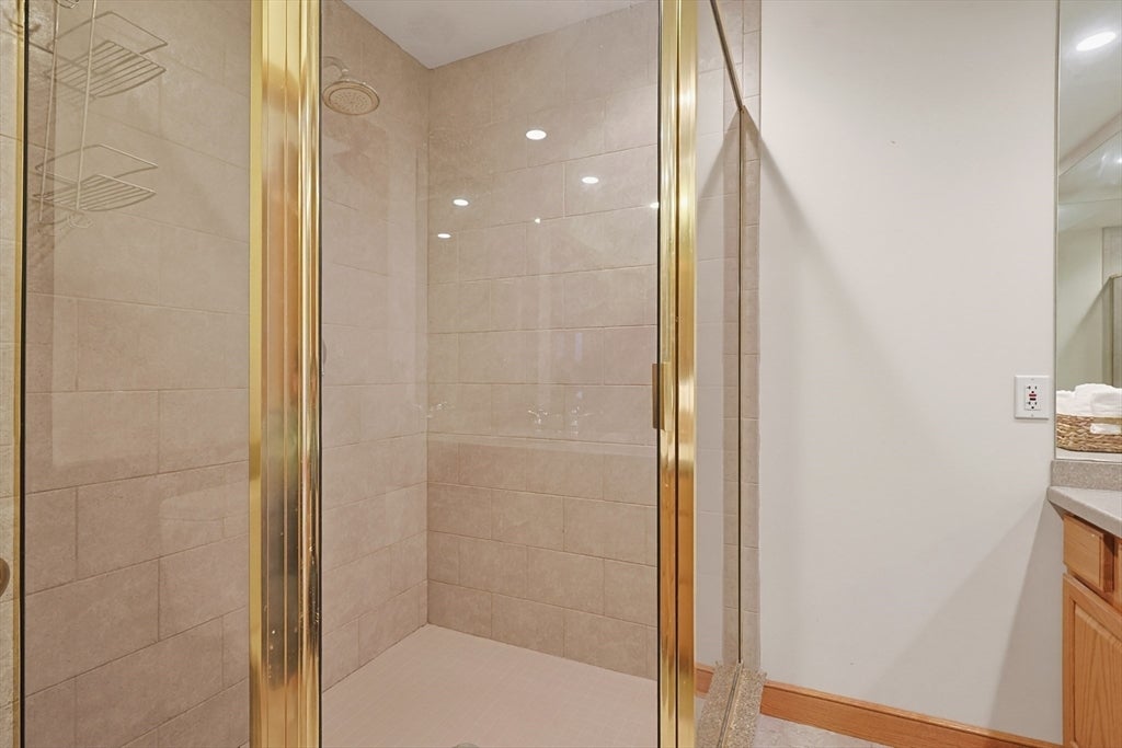 15 Fiske Street, Natick, MA, 15 Fiske Street, Natick, MA Photo #23