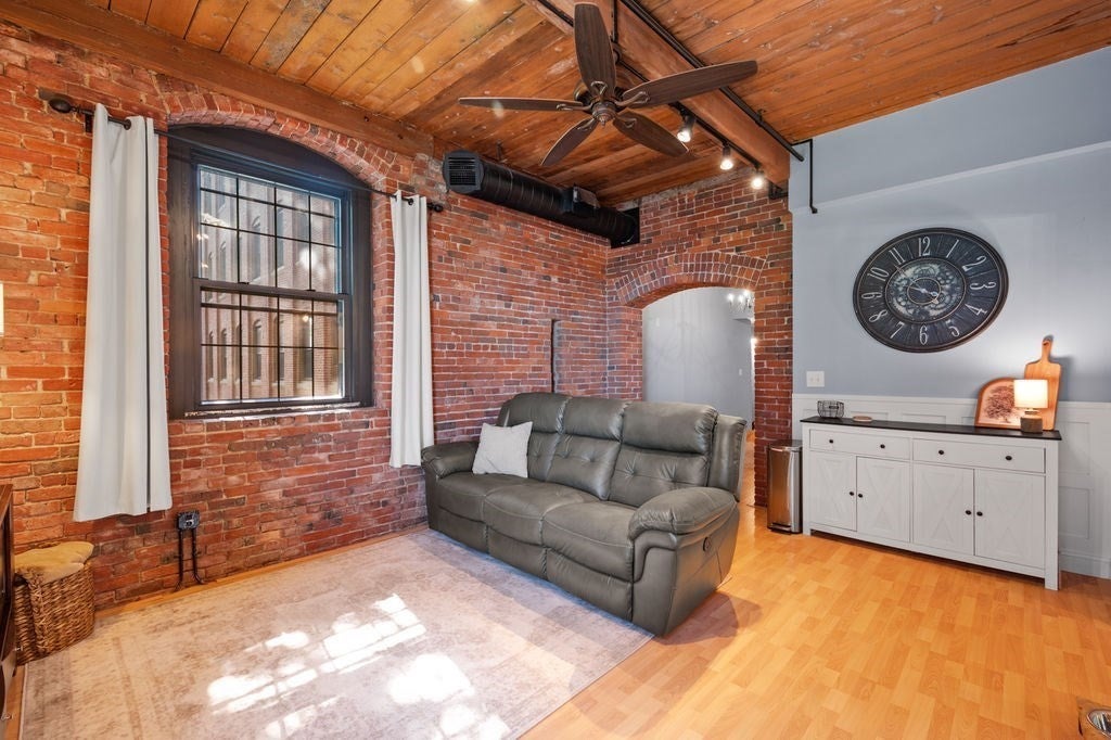 50 Rantoul St #310, Beverly, MA, 50 Rantoul St #310, Beverly, MA Photo #6