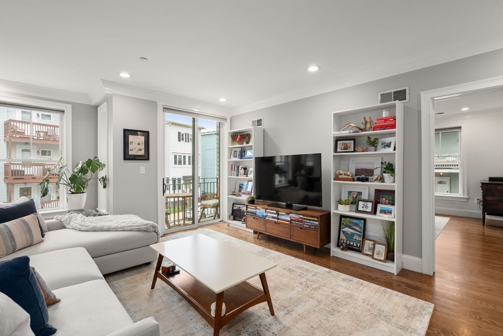136 Sydney St 5