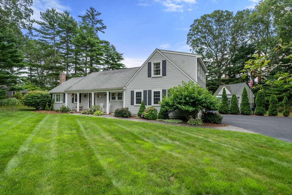 31 Delorenzo Dr
