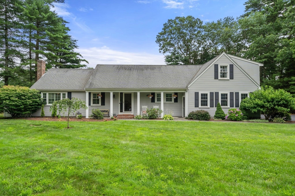 31 Delorenzo Dr