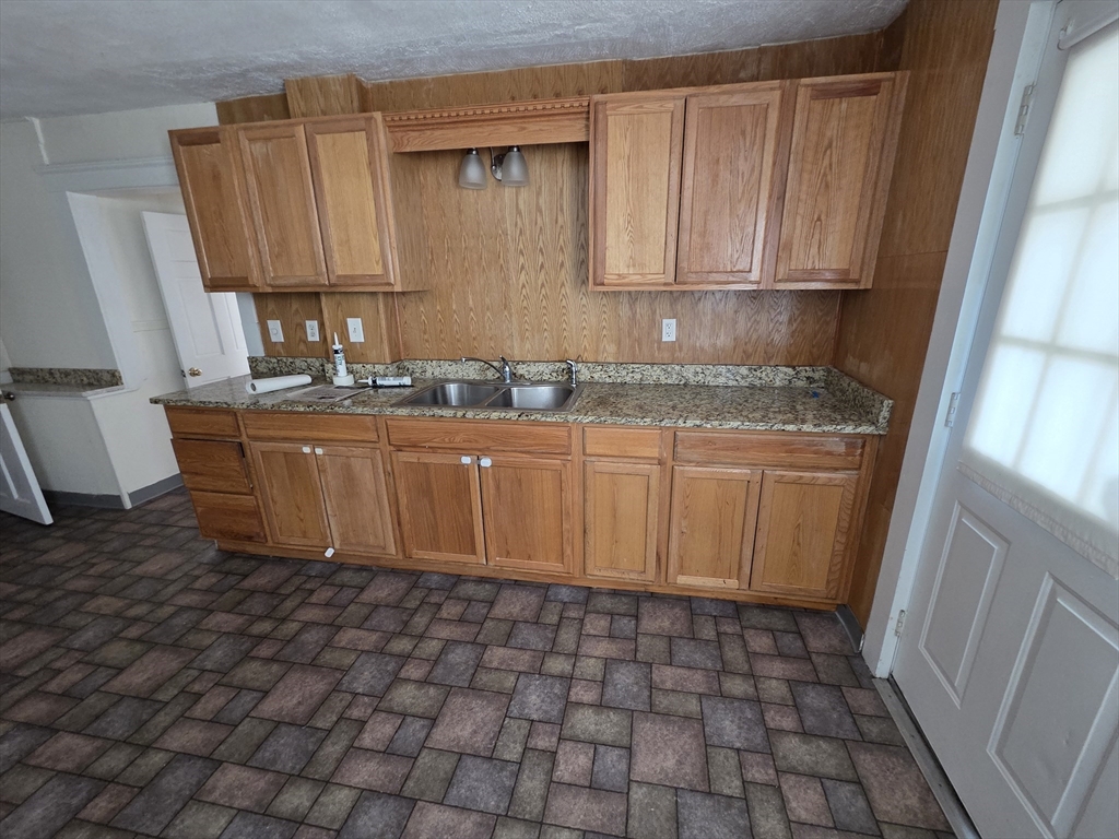 1260 Grafton St, Worcester, MA, 1260 Grafton St, Worcester, MA Photo #40