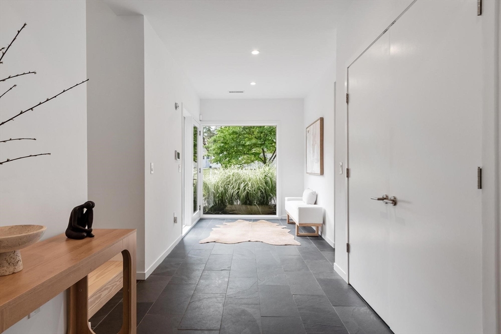 269 Sudbury Rd