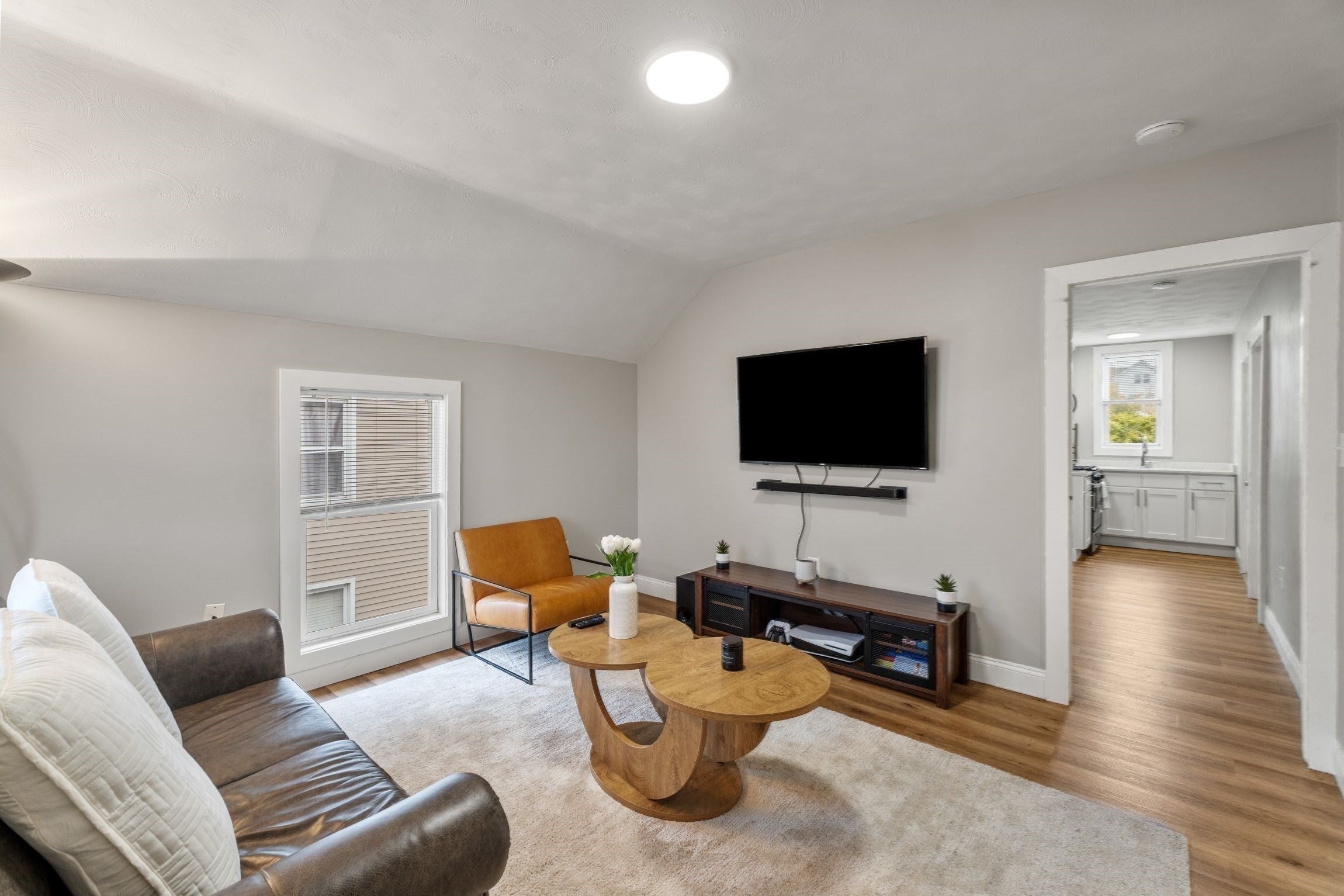 Photo of 207 Belleville Ave, New Bedford, MA