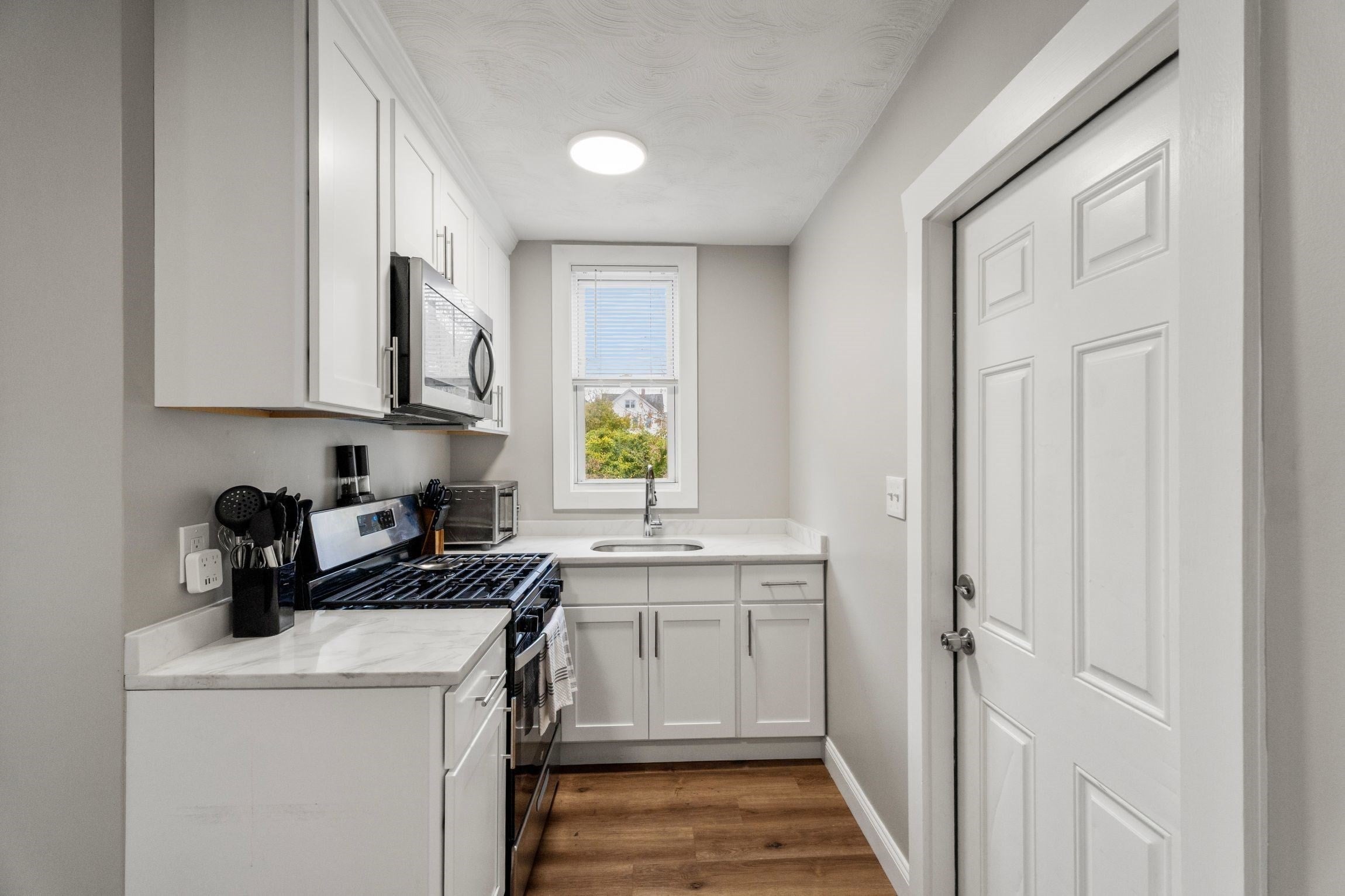 207 Belleville Ave, New Bedford, MA, 207 Belleville Ave, New Bedford, MA Photo #8