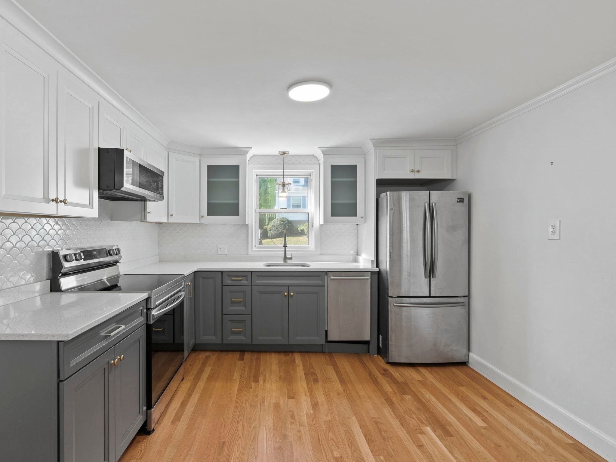 4 Ralph St, Medford, MA Photo #8