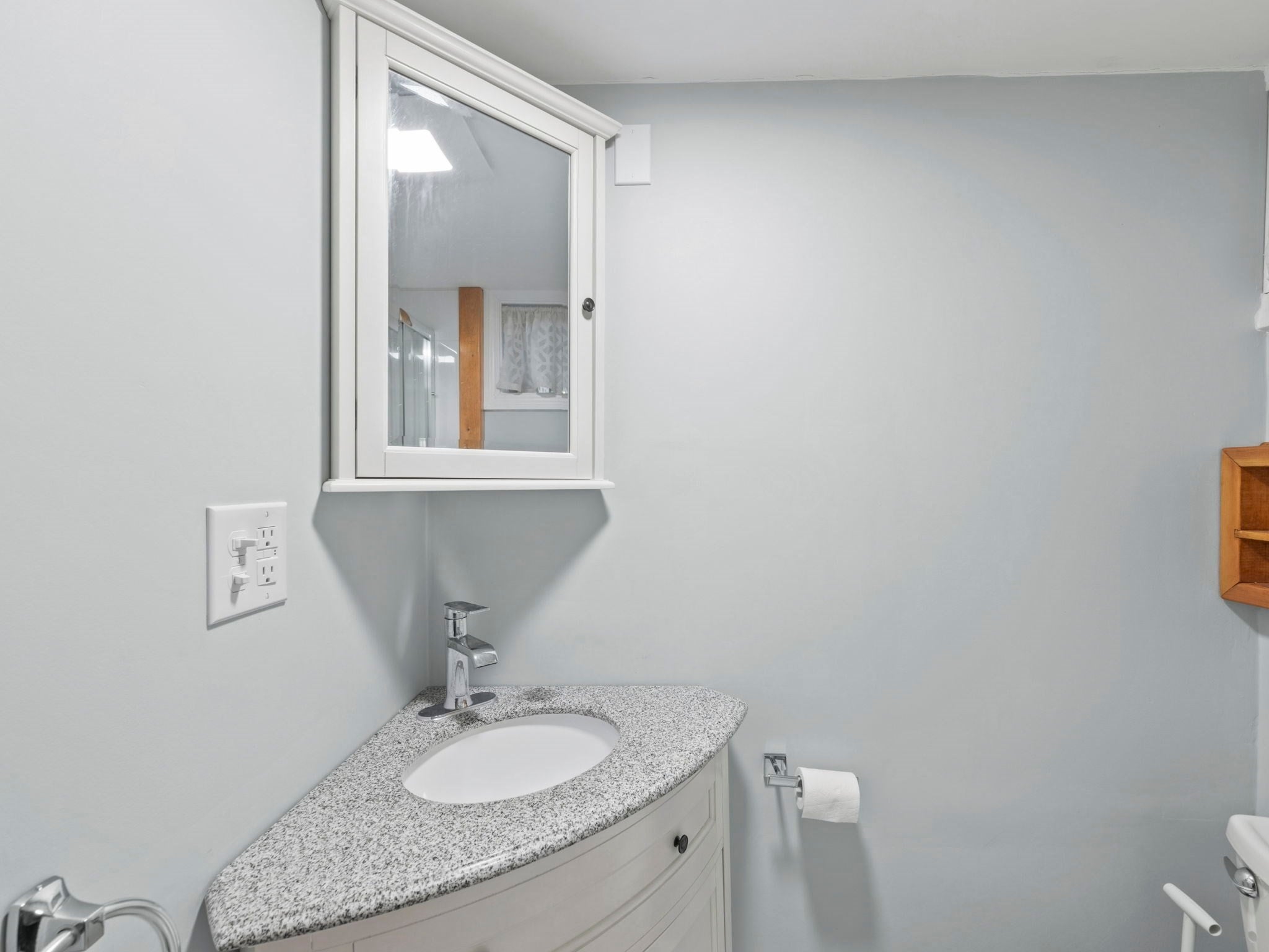 4 Ralph St, Medford, MA Photo #30