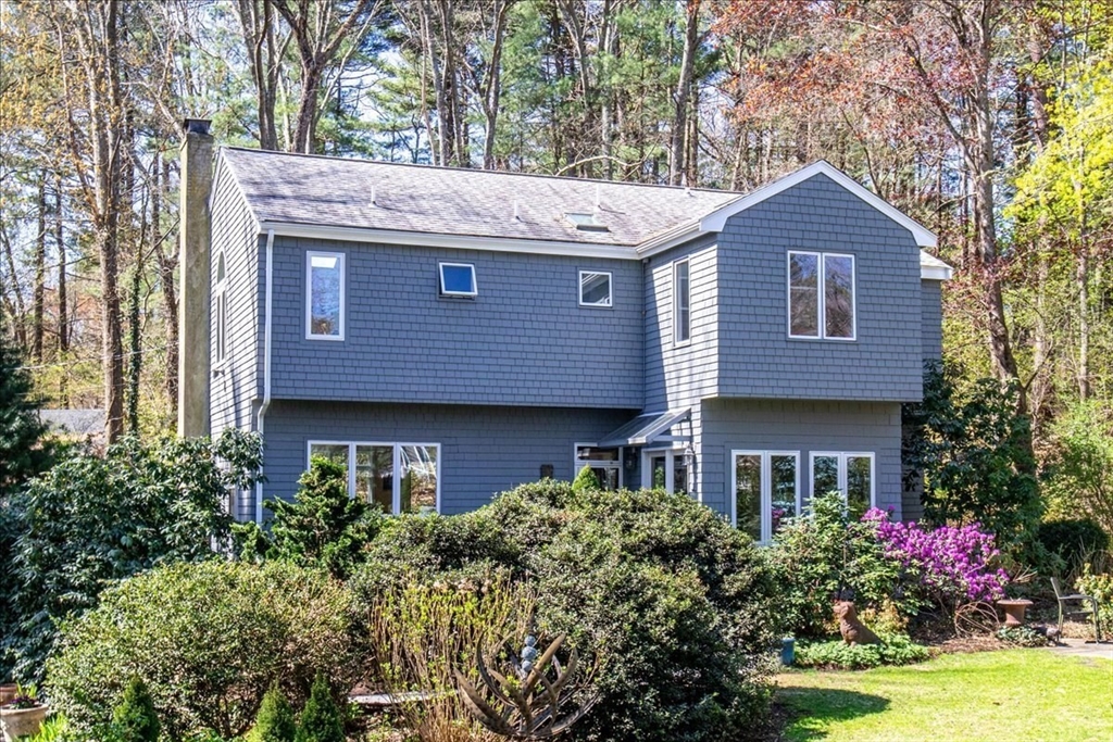 15 Wildwood Rd