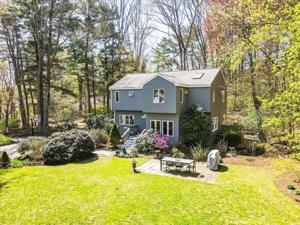 15 Wildwood Rd