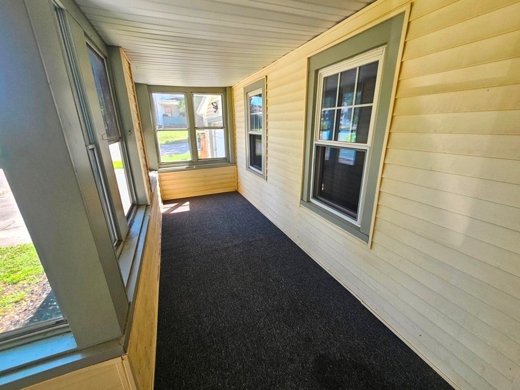 186 Burbank St, Pittsfield, MA, 186 Burbank St, Pittsfield, MA Photo #2