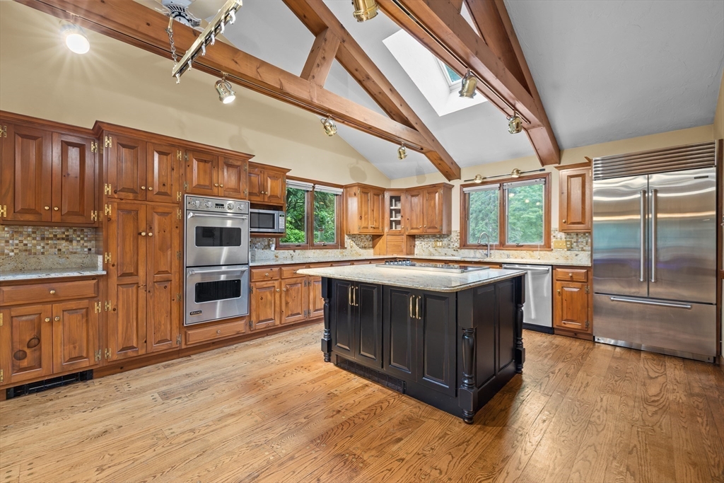 45 Gentlemans Way, Waltham, MA, 45 Gentlemans Way, Waltham, MA Photo #6