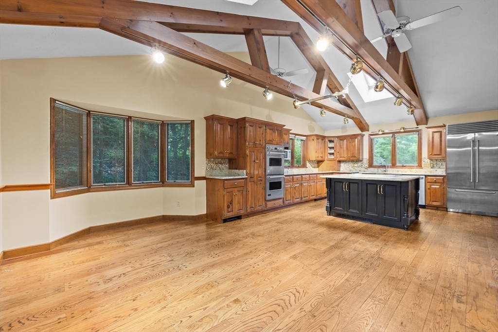 45 Gentlemans Way, Waltham, MA, 45 Gentlemans Way, Waltham, MA Photo #9