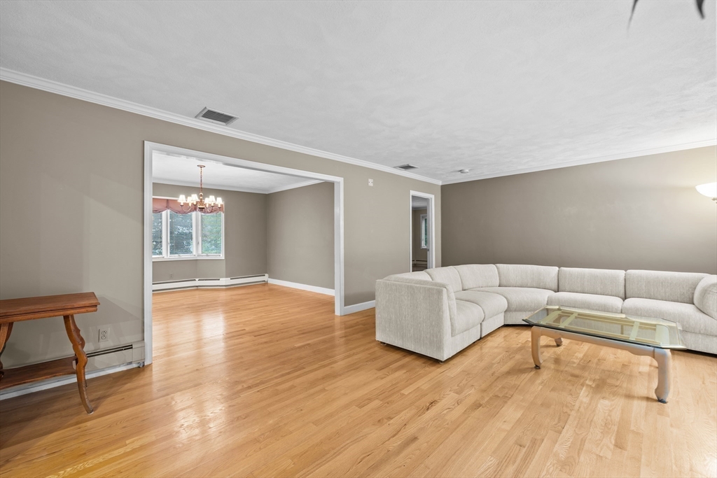45 Gentlemans Way, Waltham, MA, 45 Gentlemans Way, Waltham, MA Photo #17