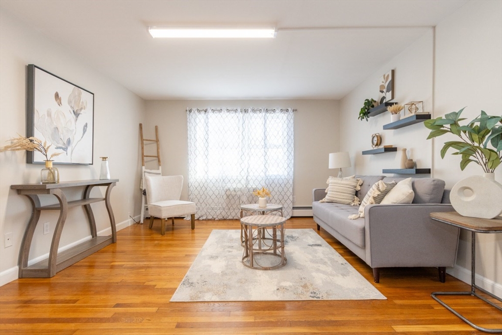 35 Montvale Avenue 8