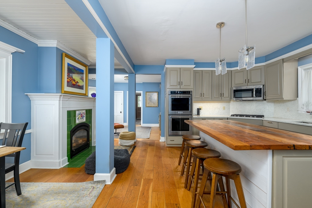 1274 Main Street