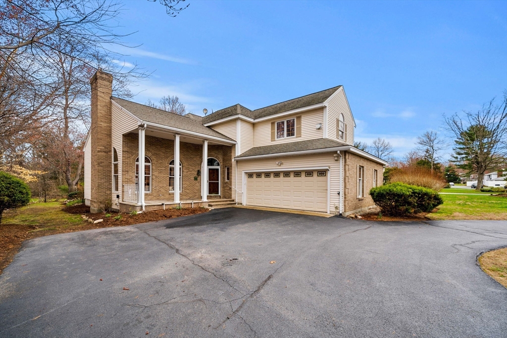 1 Briarwood Lane