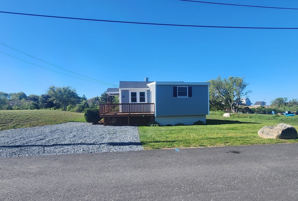 11 Starboard Dr