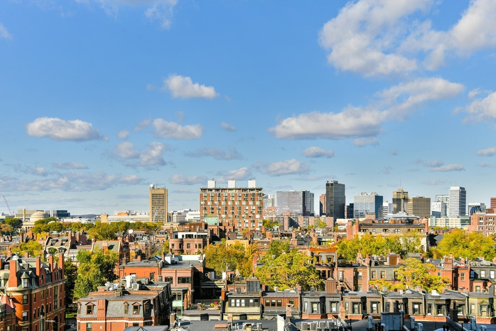 776 Boylston E9C