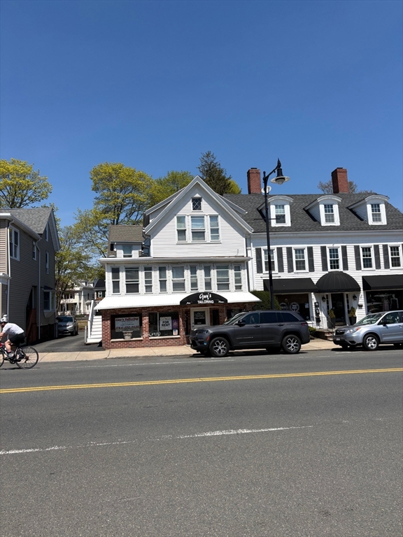 208 Humphrey