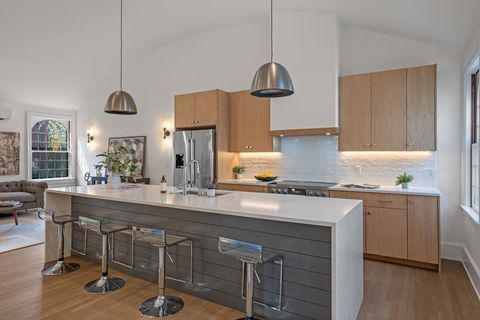 134 Elm Street 134 Marblehead MA 01945