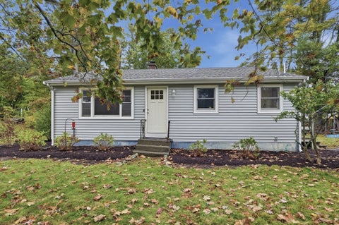 Photo of 5 White Pine Ln, Kingston, MA 02364 (MLS # 73592612)