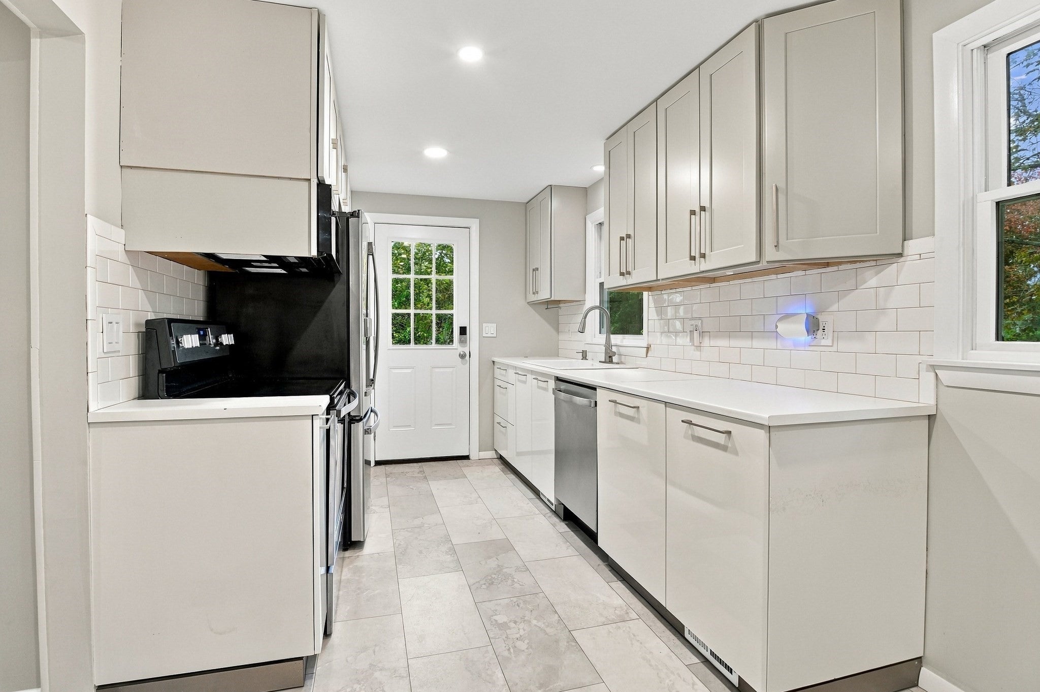 5 White Pine Ln, Kingston, MA, 5 White Pine Ln, Kingston, MA Photo #6