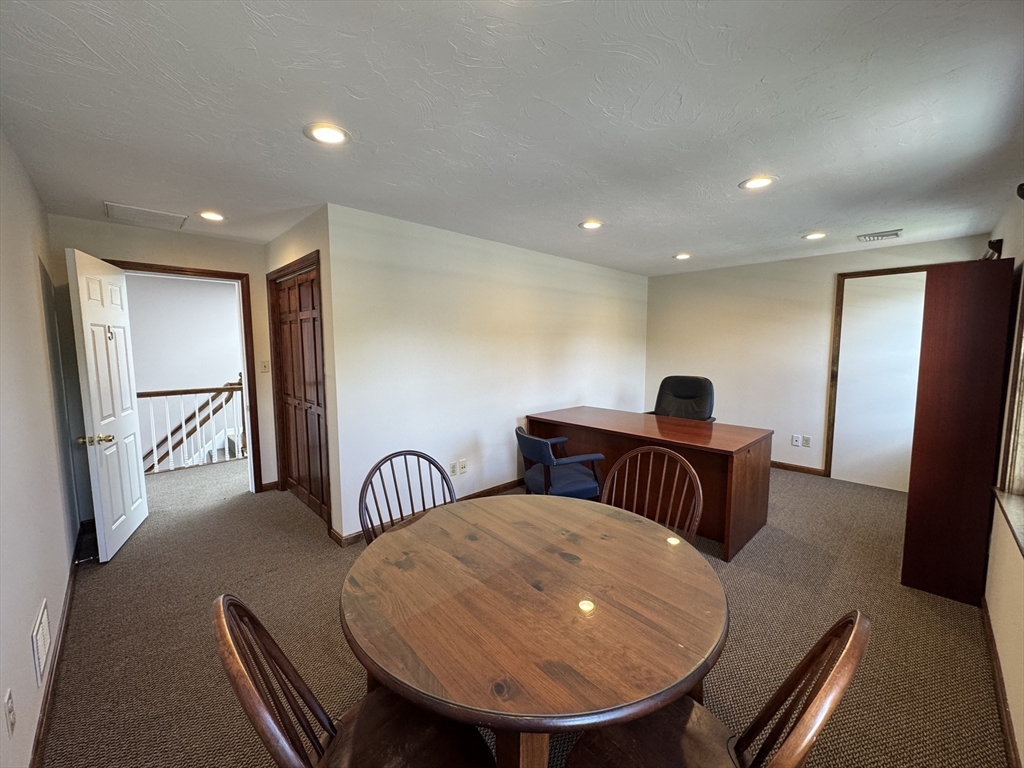 246 Main St 5