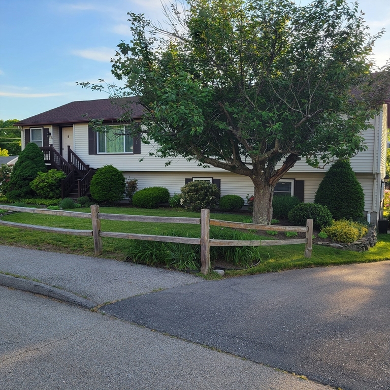 4 Eastern Ave