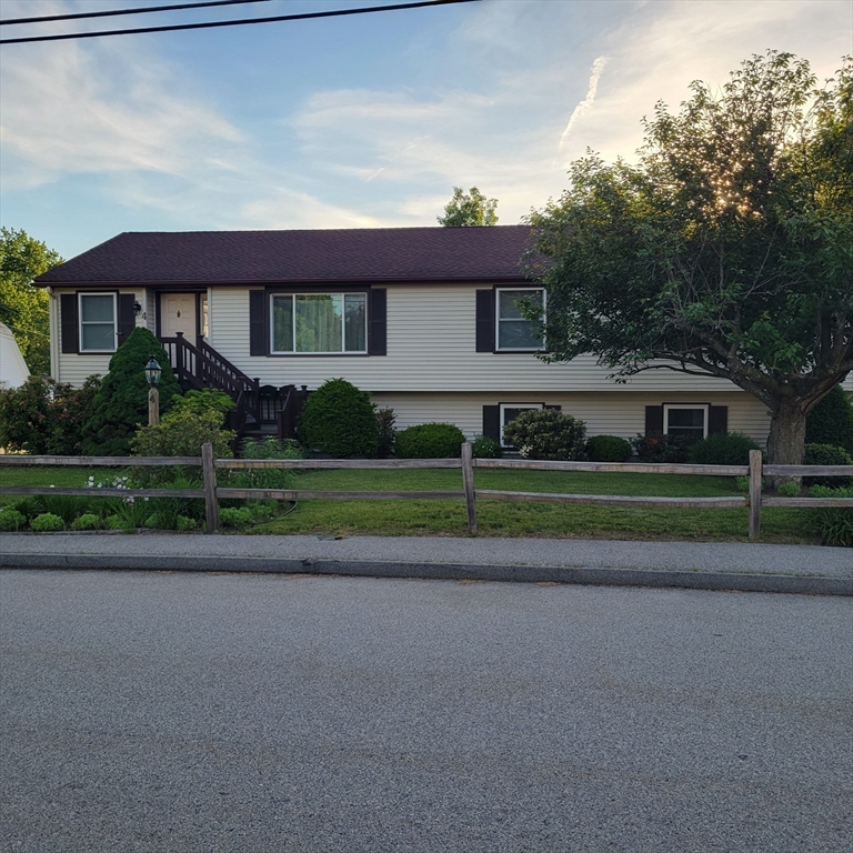 4 Eastern Ave