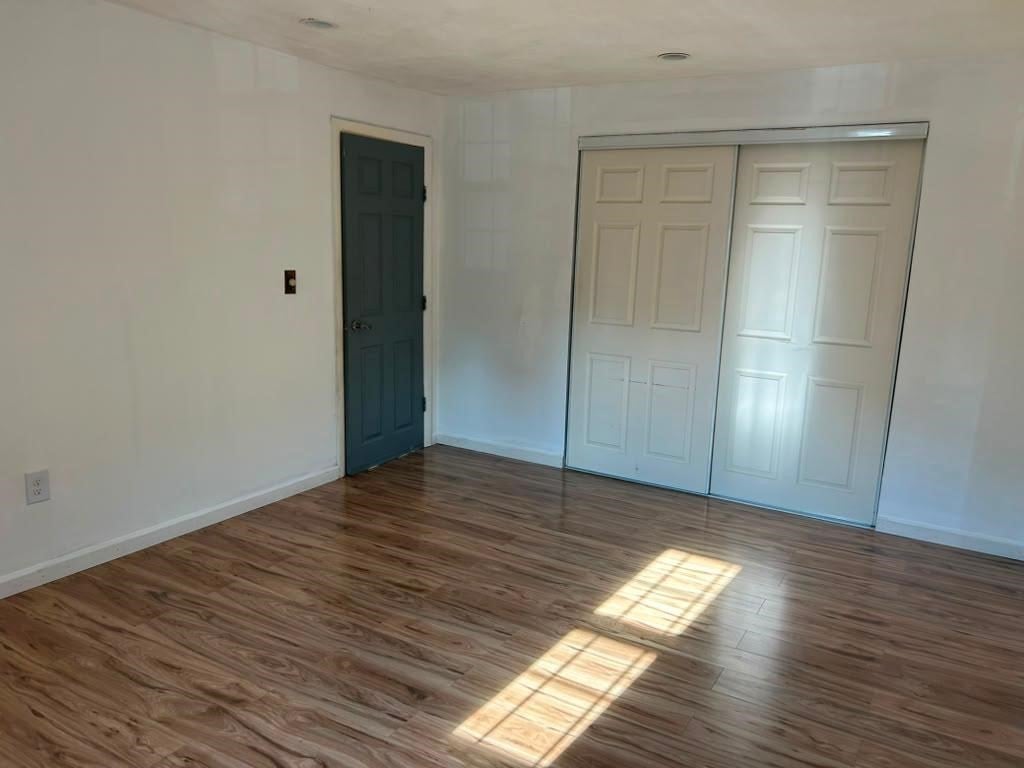 109 Oak Ln 6