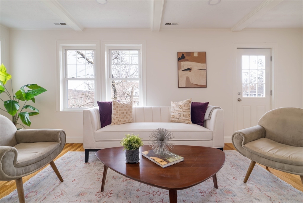 652 Belmont Street 2