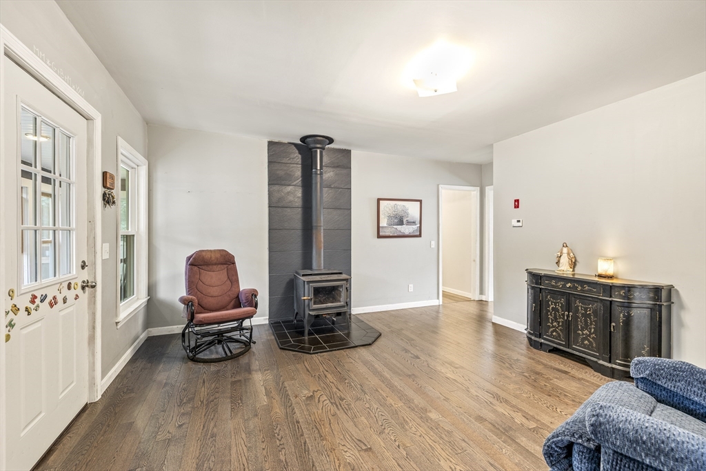 1255 Main St, Warren, MA, 1255 Main St, Warren, MA Photo #10