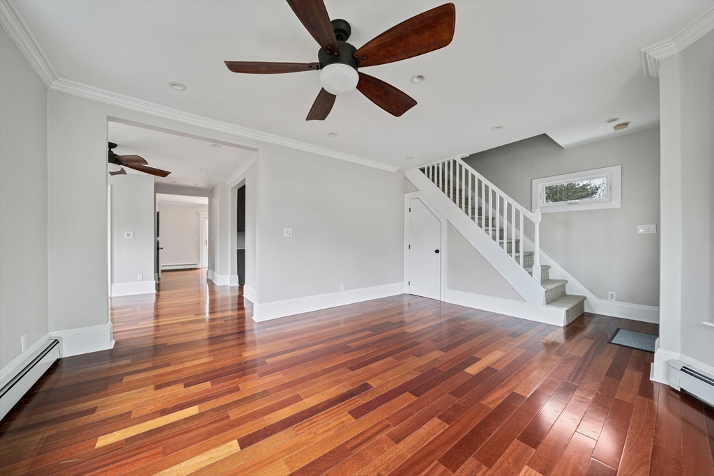 34 Greenwood St