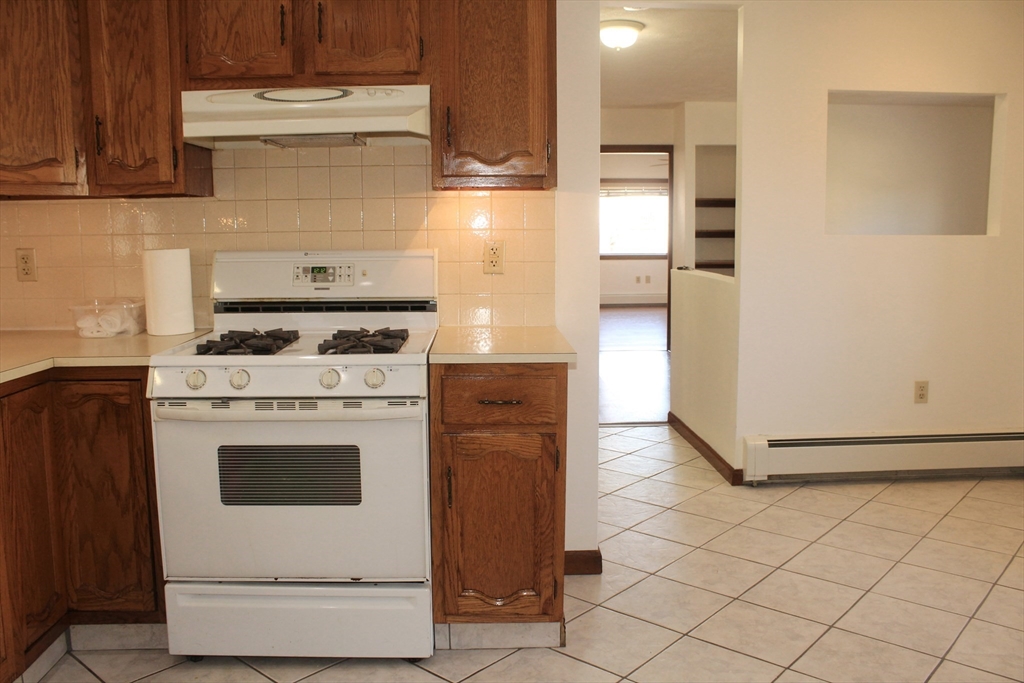 Everett, Massachusetts 02149, United States, 1 Bedroom Bedrooms, ,1 BathroomBathrooms,Residential,Active,2957