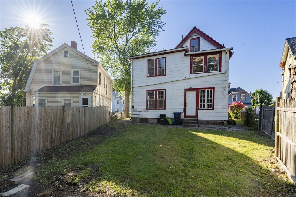 10 Waterlow St