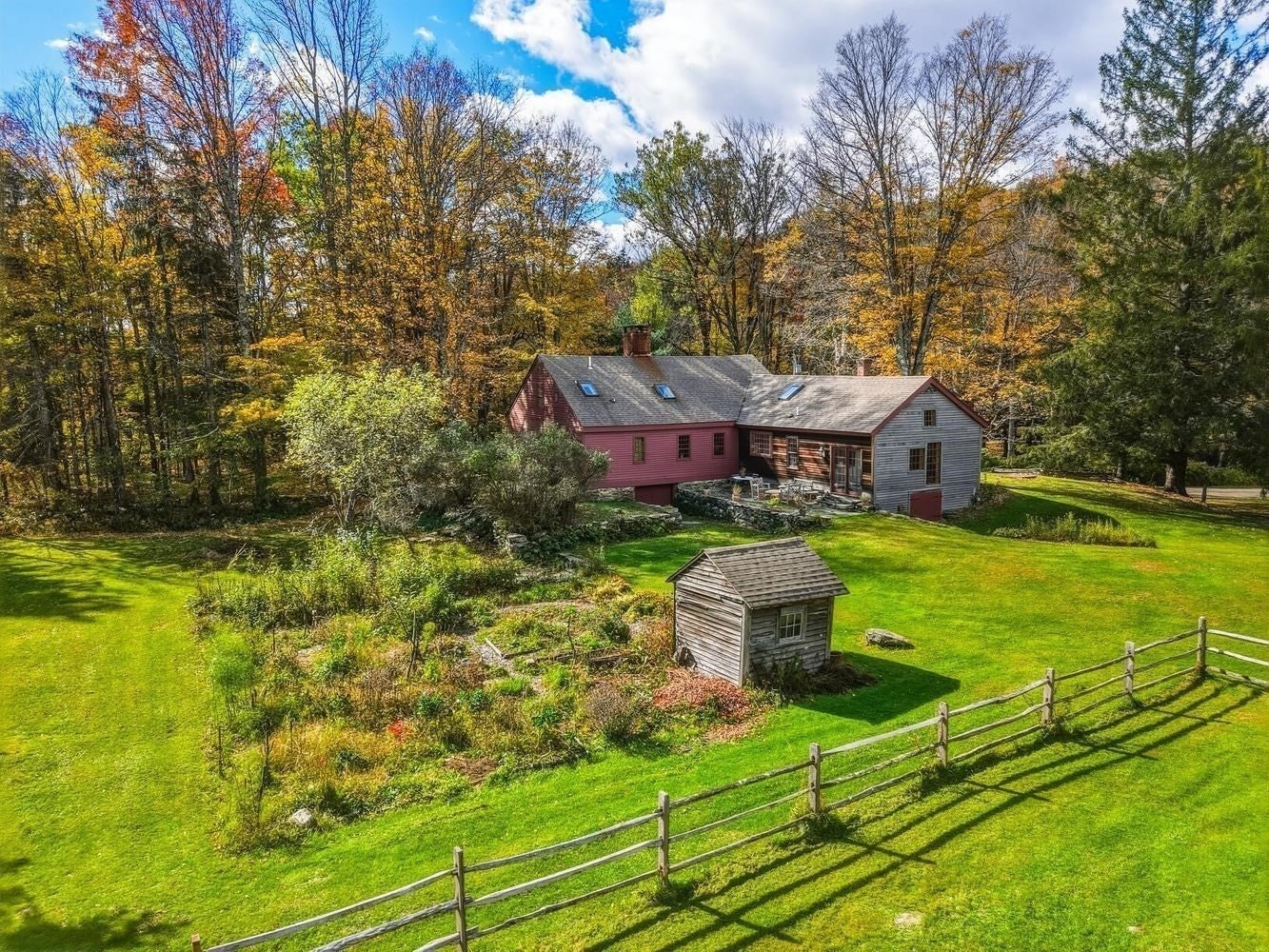 65 Parish Road, Worthington, MA Photo #3