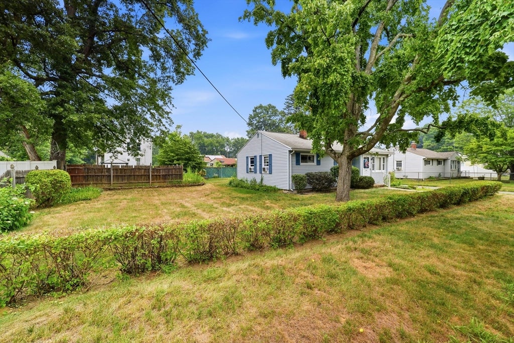 23 Steuben St, Springfield, MA, 23 Steuben St, Springfield, MA Photo #3