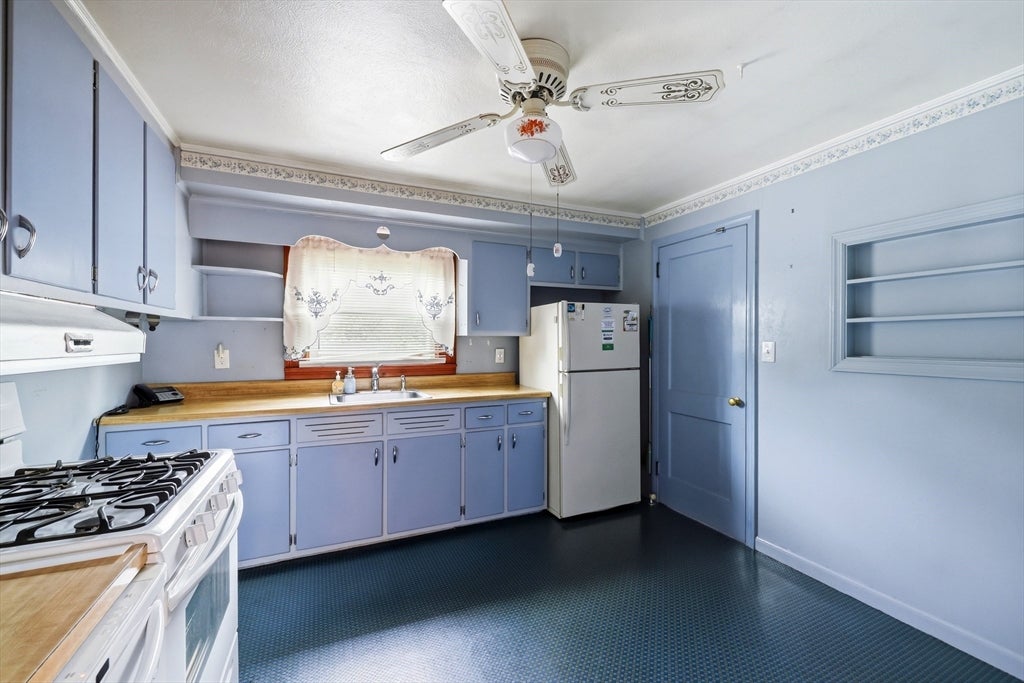 23 Steuben St, Springfield, MA, 23 Steuben St, Springfield, MA Photo #6