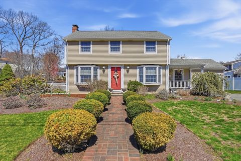 Photo of 9 Doris Road, Braintree, MA 02184 (MLS # 73508092)